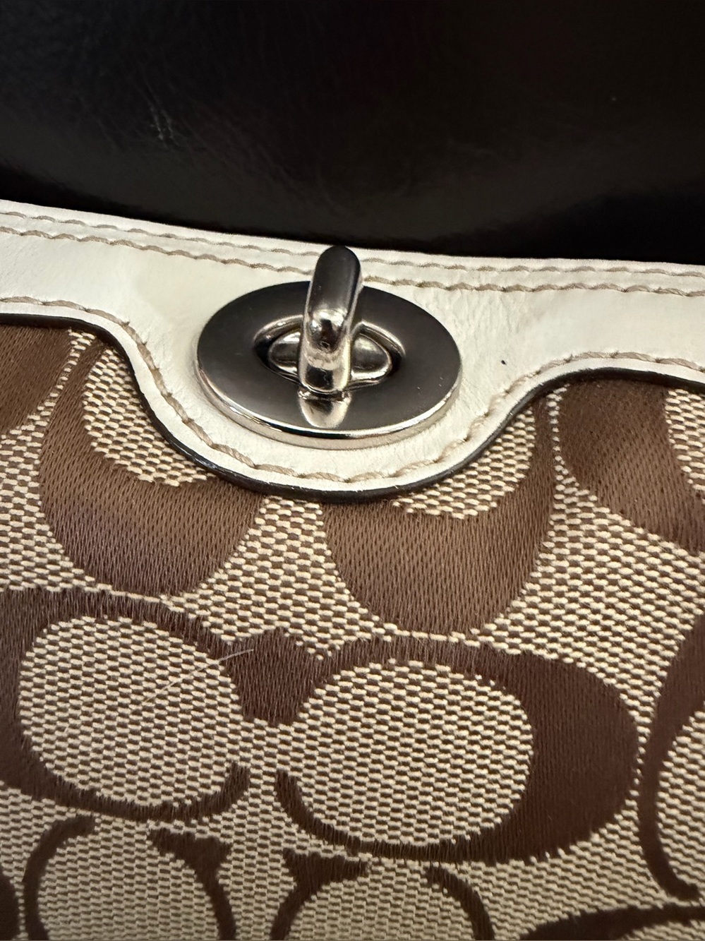 Coach Vintage Turnlock mini bag wristlet - Picture 6 of 7
